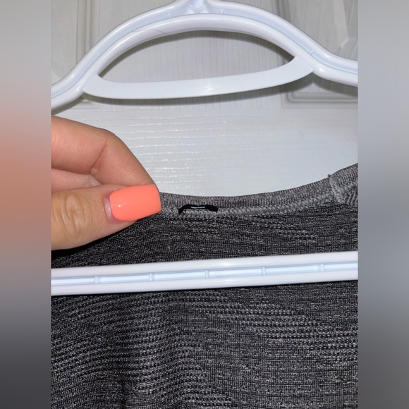 Men’s Lululemon Metal Vent Breathe Tank - Picture 4 of 4